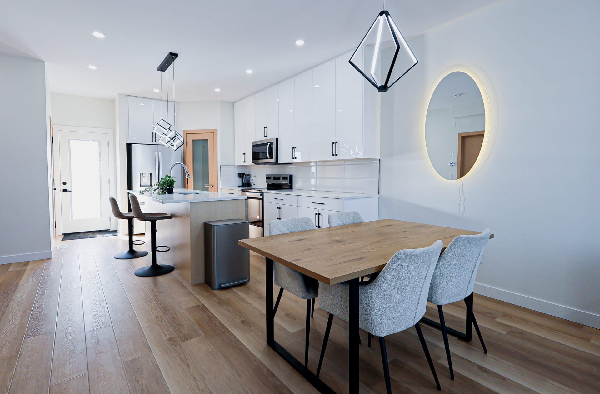 Modern home builder in Saskatoon interior